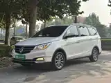 Фото 2 - Baojun 730