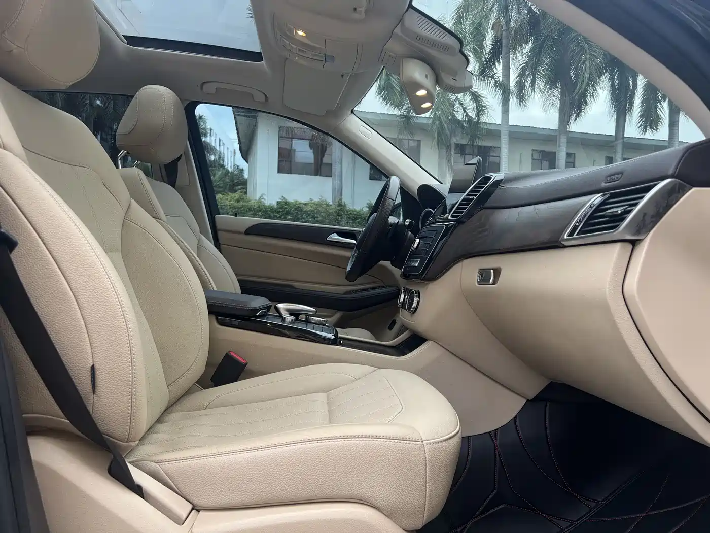 Mercedes-Benz GLE 2016 GLE 400 4MATIC фото 10