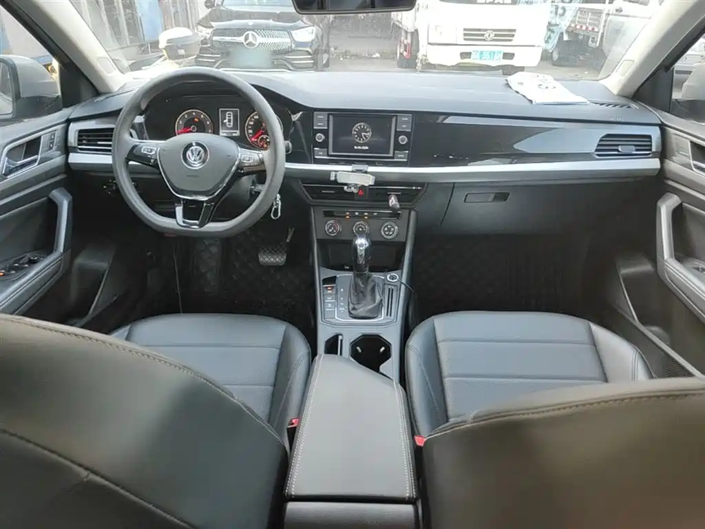 Volkswagen Lavida 2019 1.5L Automatic Comfort Edition China VI фото 10