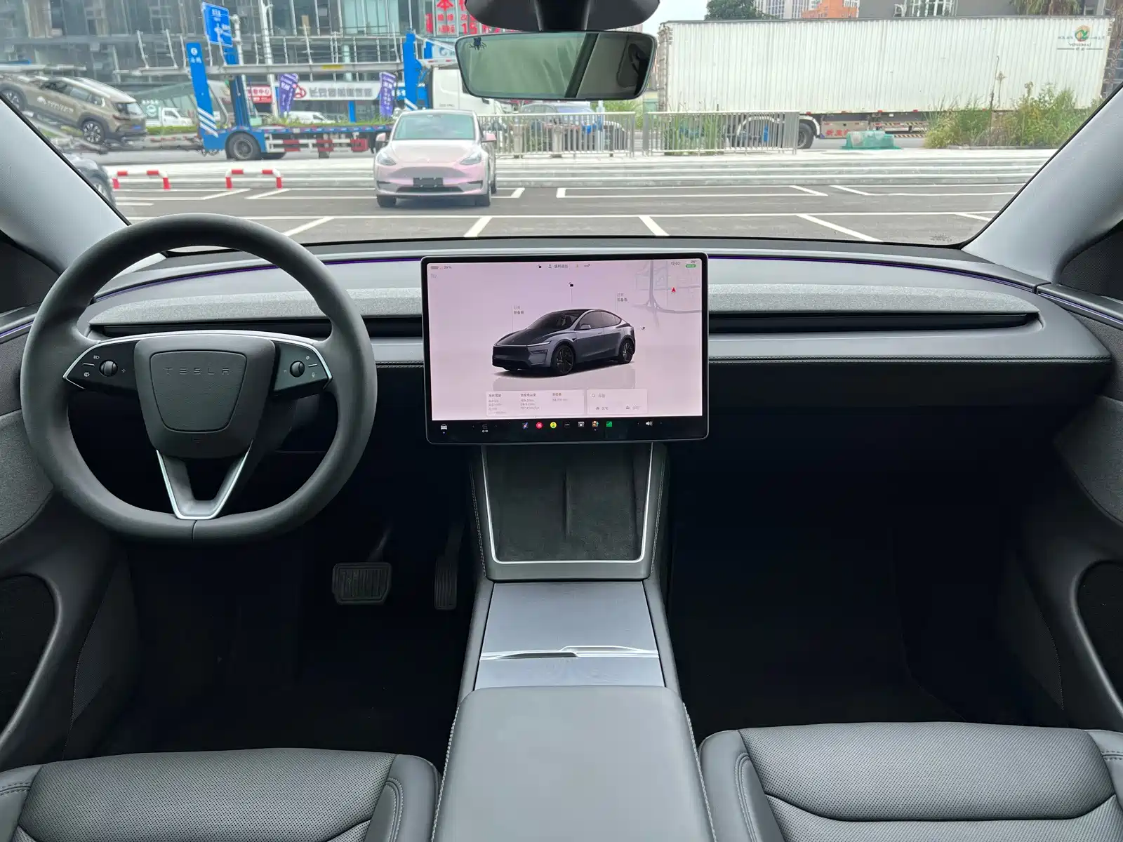 Фото 12 - Tesla Model Y