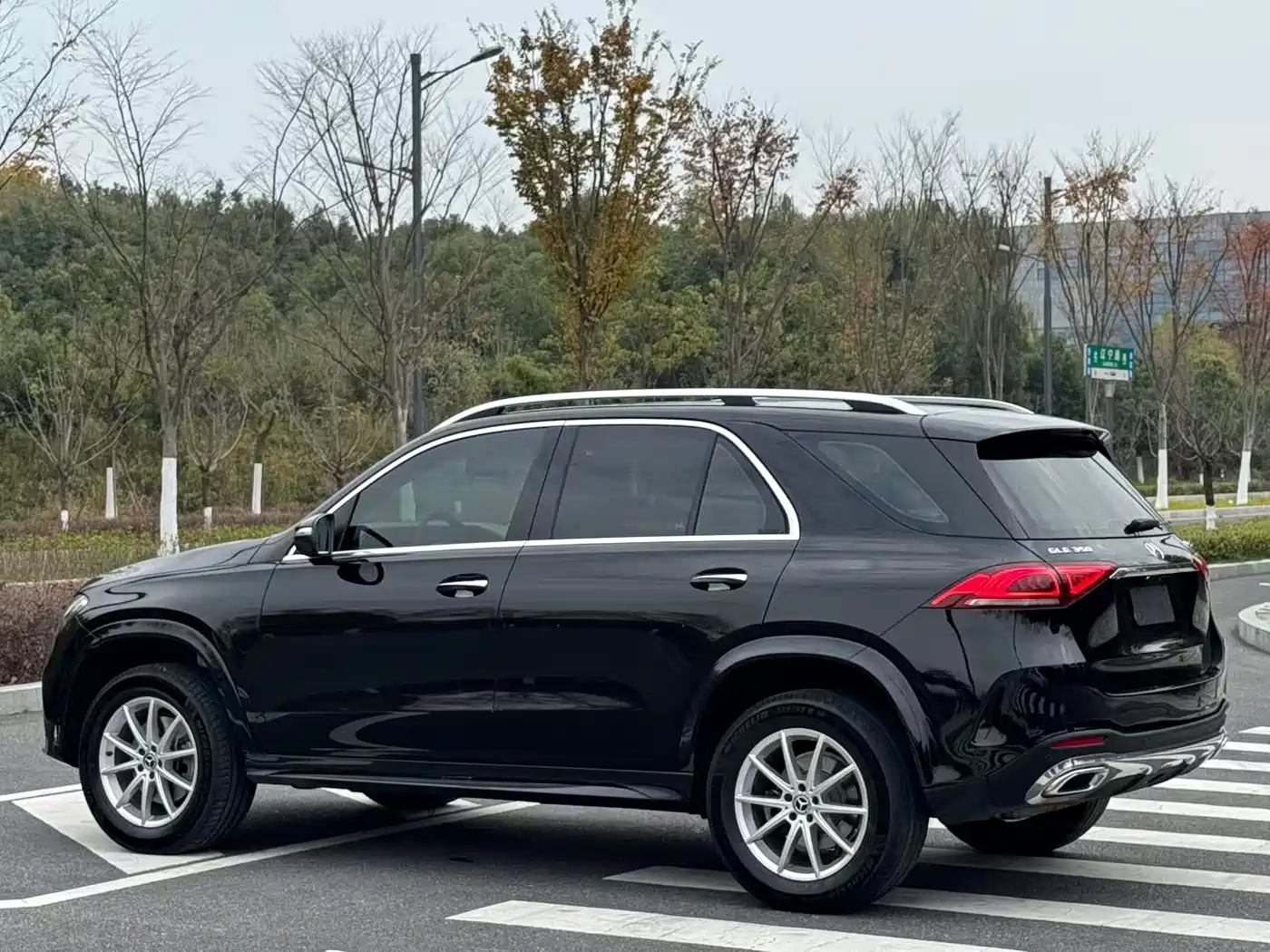Mercedes-Benz GLE 2020 Facelift GLE 350 4MATIC Fashion фото 7