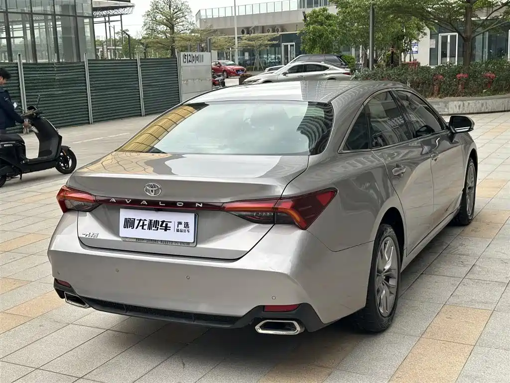 Toyota Avalon 2019 2.0L Progressive Edition (China VI) фото 20