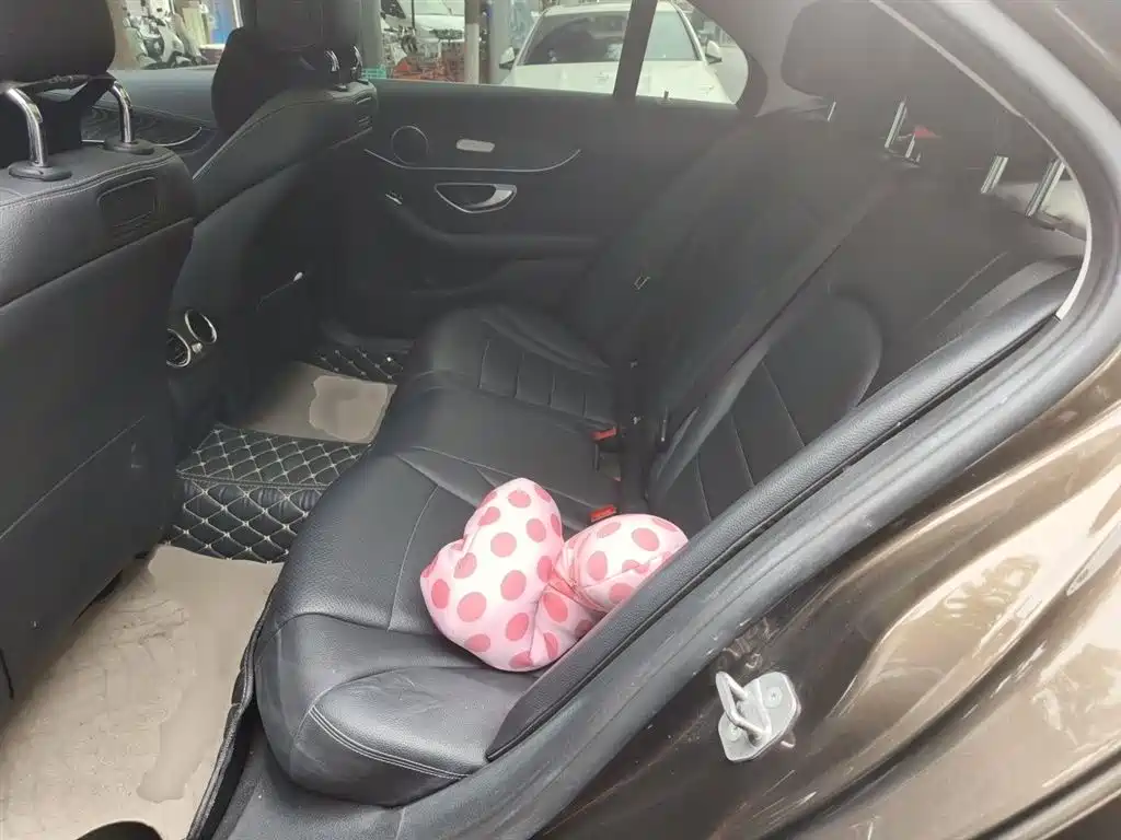 Mercedes-Benz C-Class 2017 C 200 L Sport фото 15
