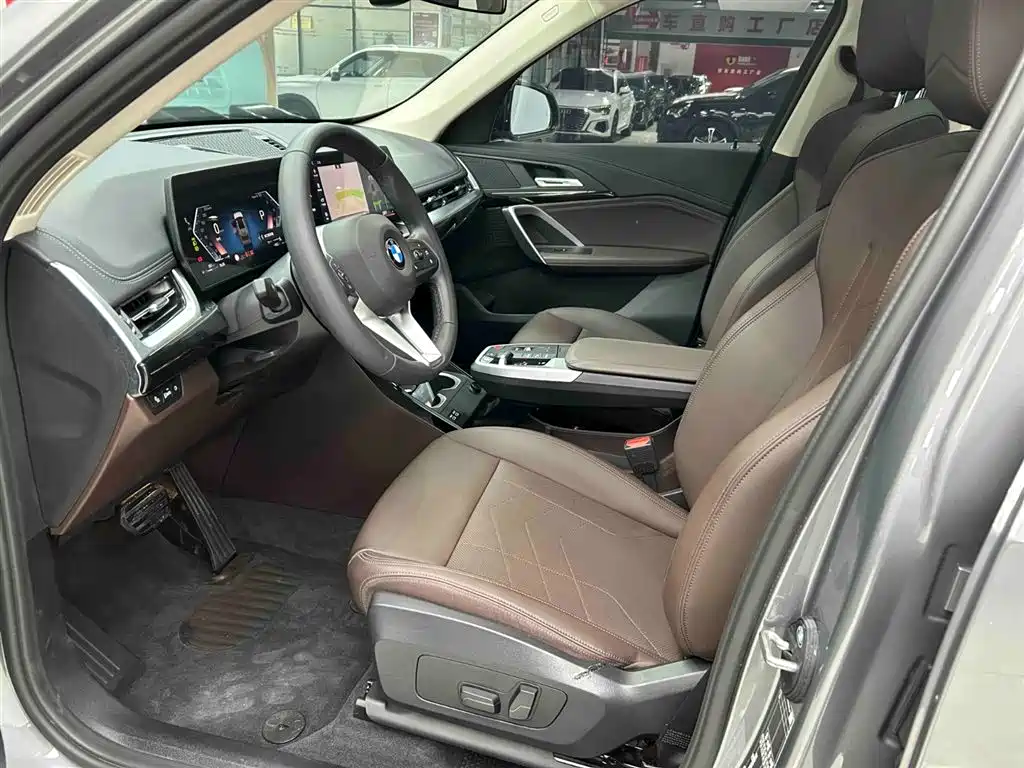 BMW X1 2023 sDrive20Li X Design Package фото 11