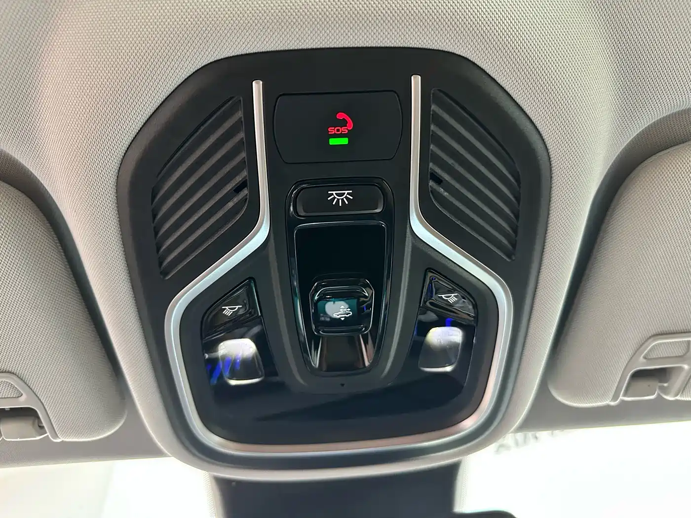 GEELY AUTOMOBILE BOYUE L