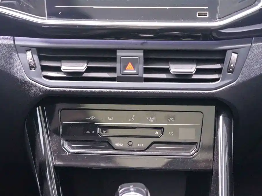 Volkswagen Tayron 2022 280TSI 2WD Luxury Smart Connect Edition фото 20