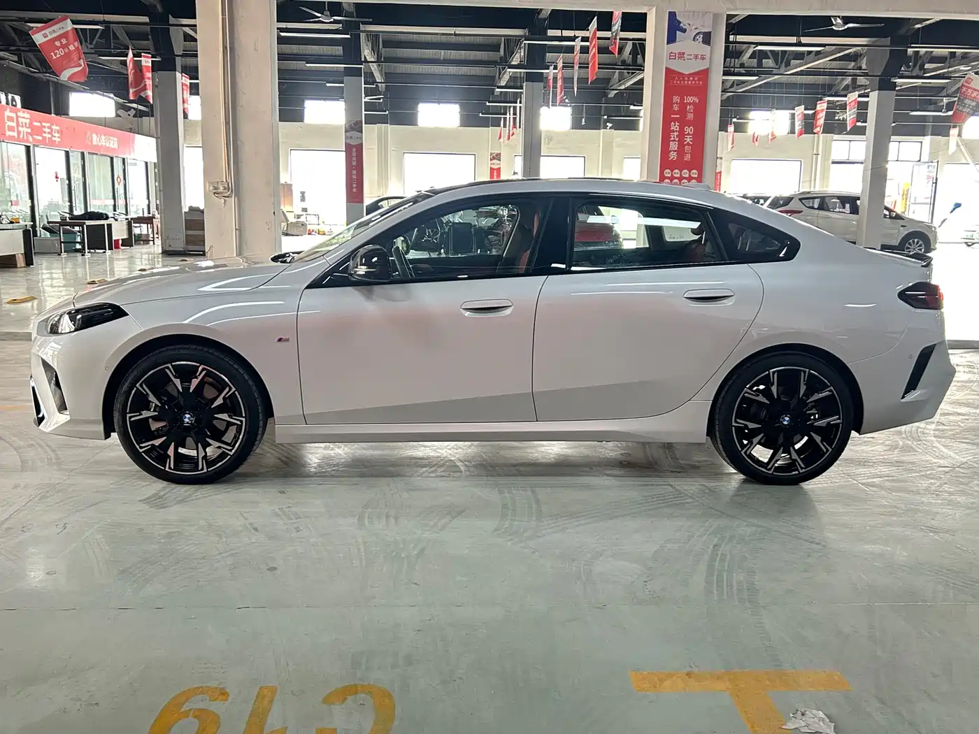 BMW 2 Series 2025 225L M Sport Moonlight Package фото 16