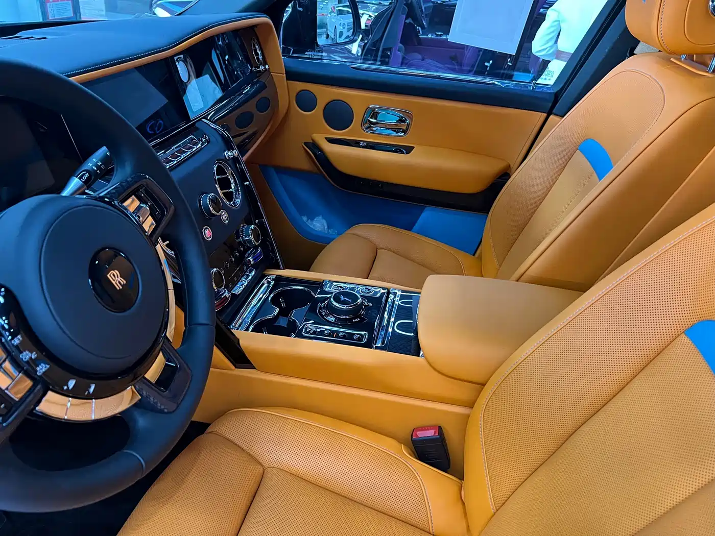 ROLLS-ROYCE CULLINAN