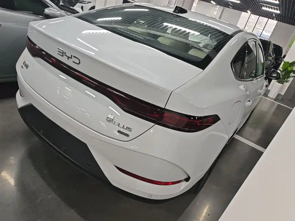 BYD Qin PLUS 2025 EV Smart Drive Edition 510KM Leading Type фото 7