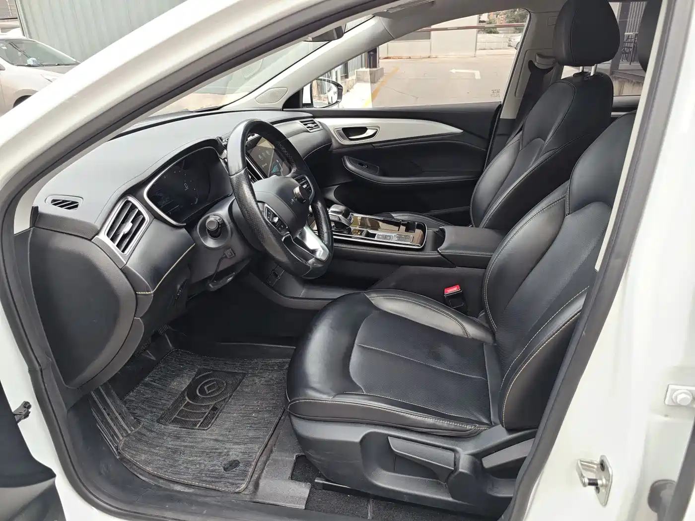 Roewe i6 MAX EV 2023 2022 EV 500 Sunroof Premium