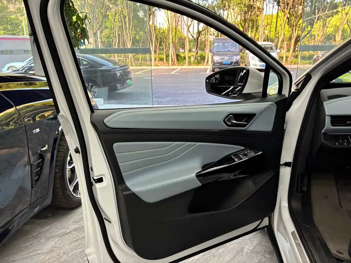 Volkswagen ID.4 X 2025 Smart Pure Intelligent Edition фото 14