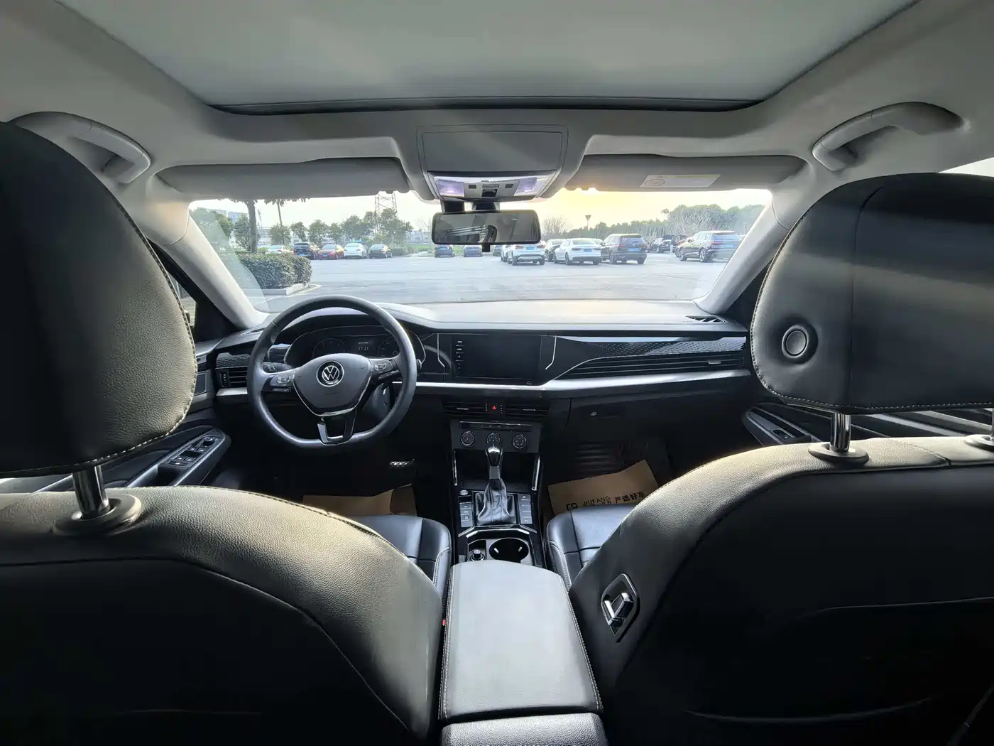 Volkswagen Passat 2021 Model 330TSI Elite Edition фото 10