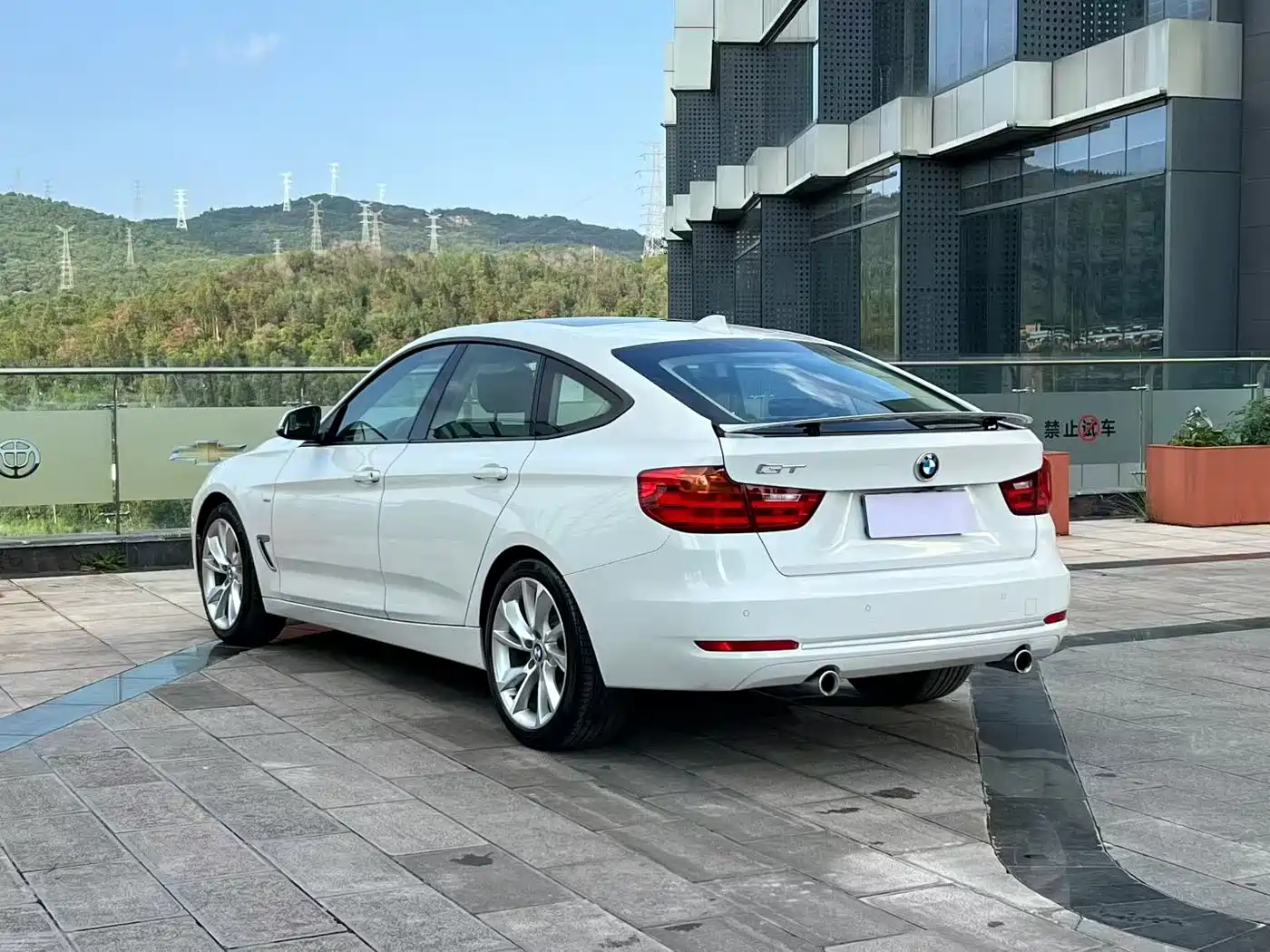BMW 3 Series GT 2013 335i Trend Design Package фото 18