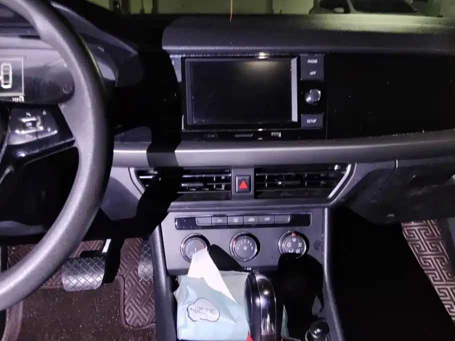 Photo 13 - Volkswagen Lavida
