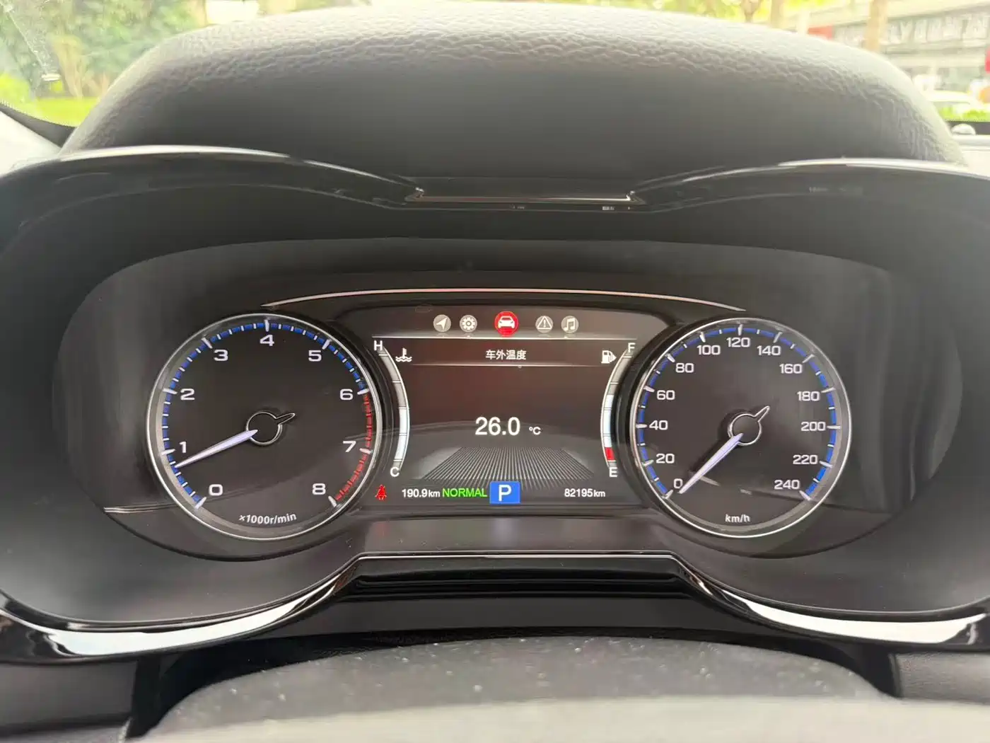 GAC Trumpchi Trumpchi GS7 2017 320T 2WD Luxury Smart Connect фото 5