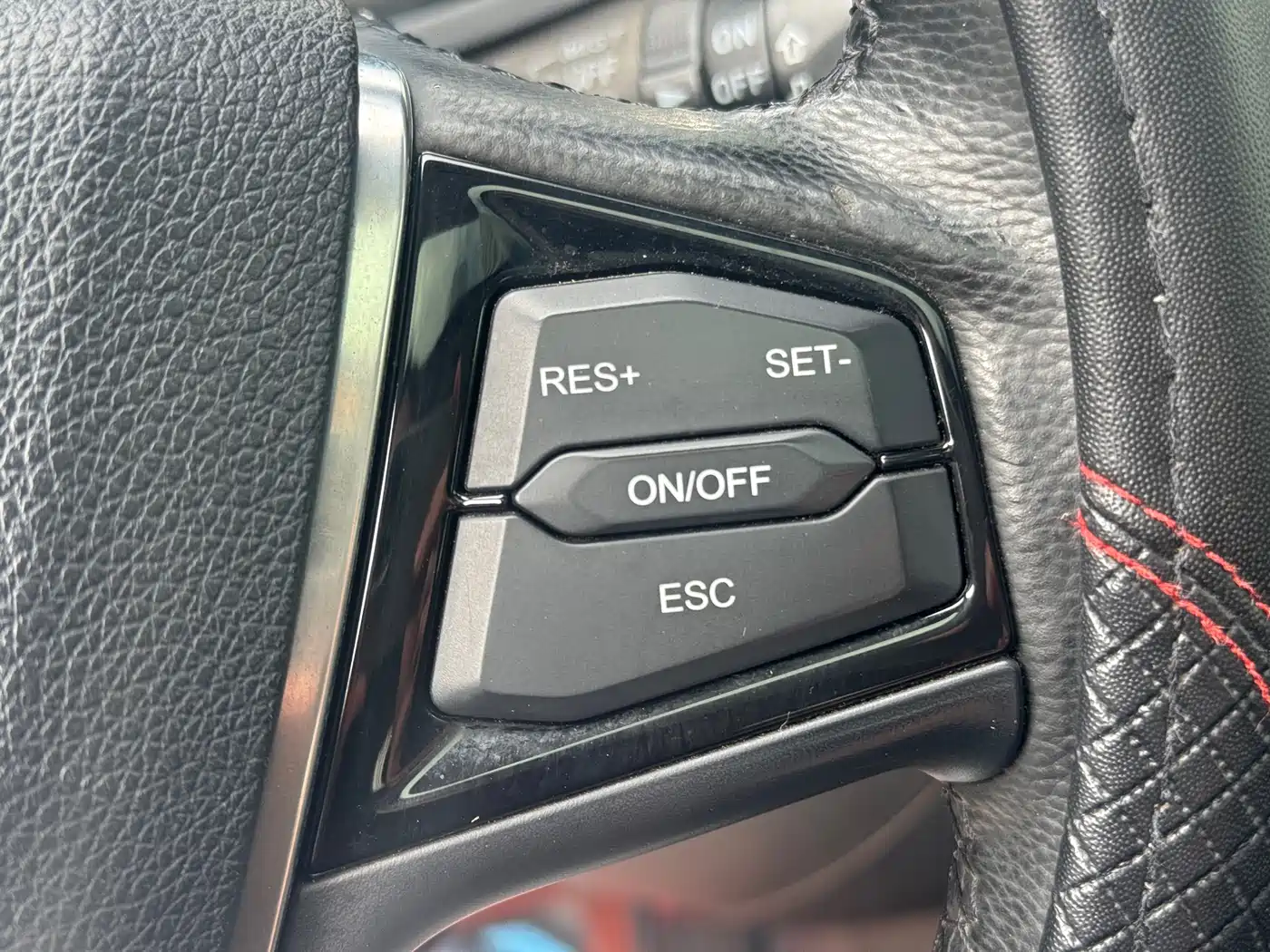 FAW Senya R7 2017 2017 Model 1.6L Manual Luxury