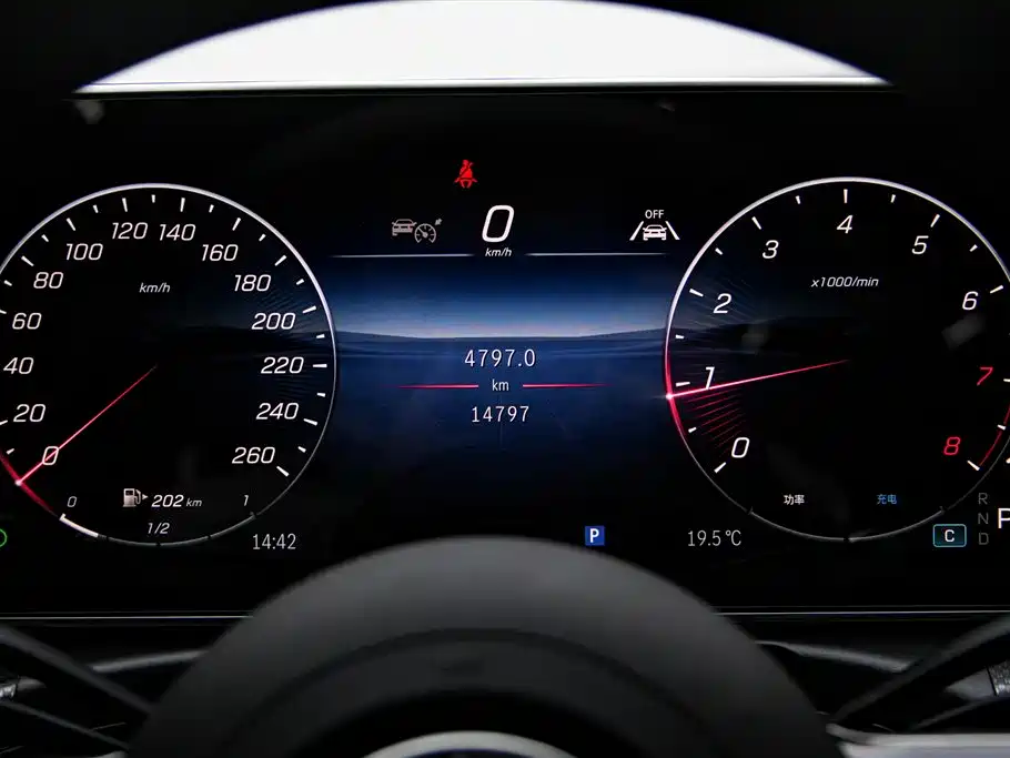 Mercedes-Benz C-Class 2025 Facelift C 260 L Sport Edition фото 17