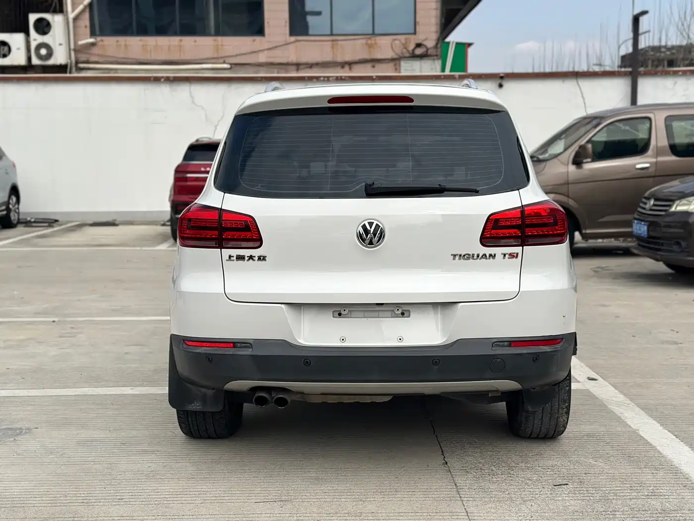 Volkswagen Tiguan 2015 1.8TSI Automatic 2WD Trendline фото 13
