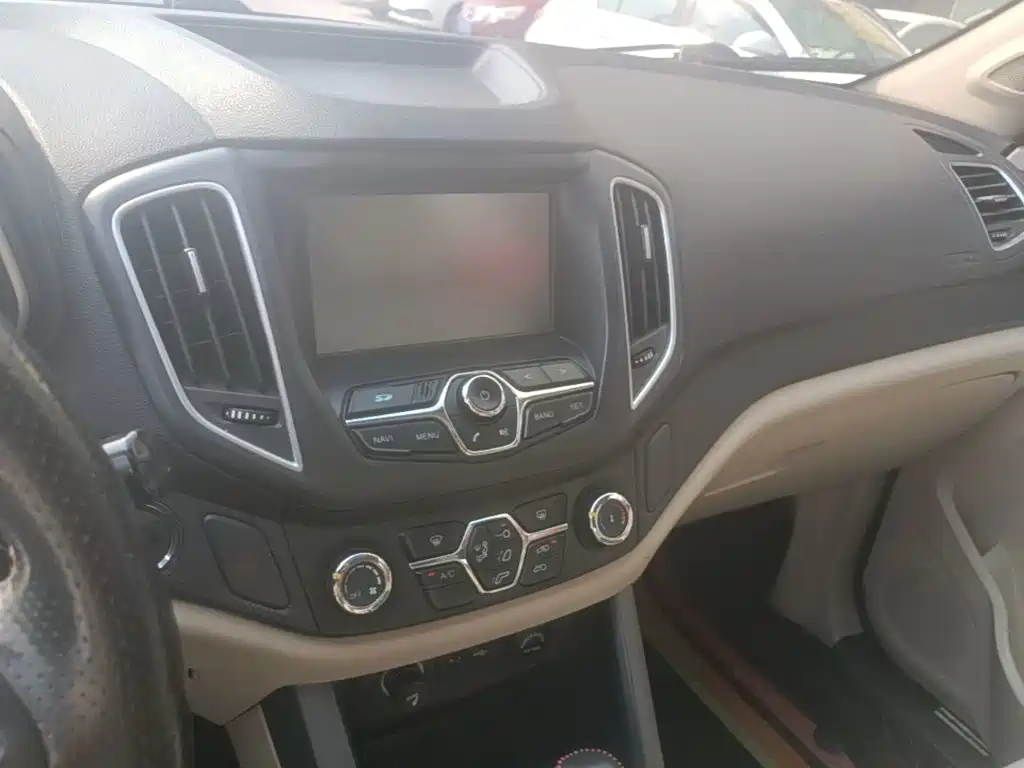 Chery Tiggo 5 2016 2015 2.0L CVT Family Joy