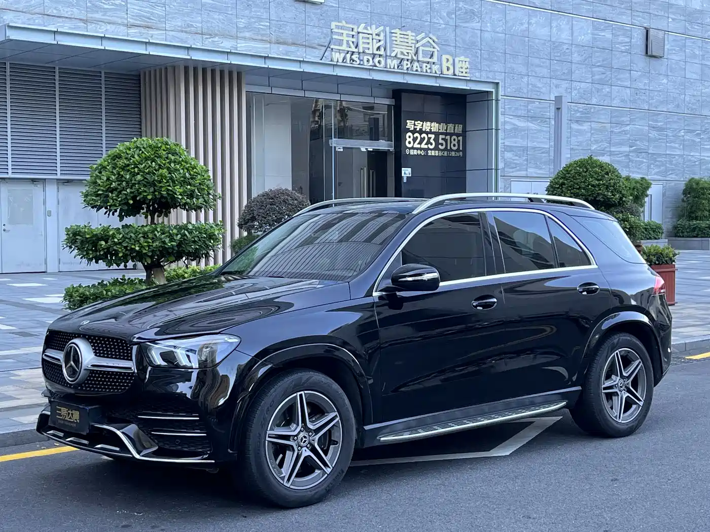 Mercedes-Benz GLE 2020 Facelift GLE 450 4MATIC Luxury фото 4