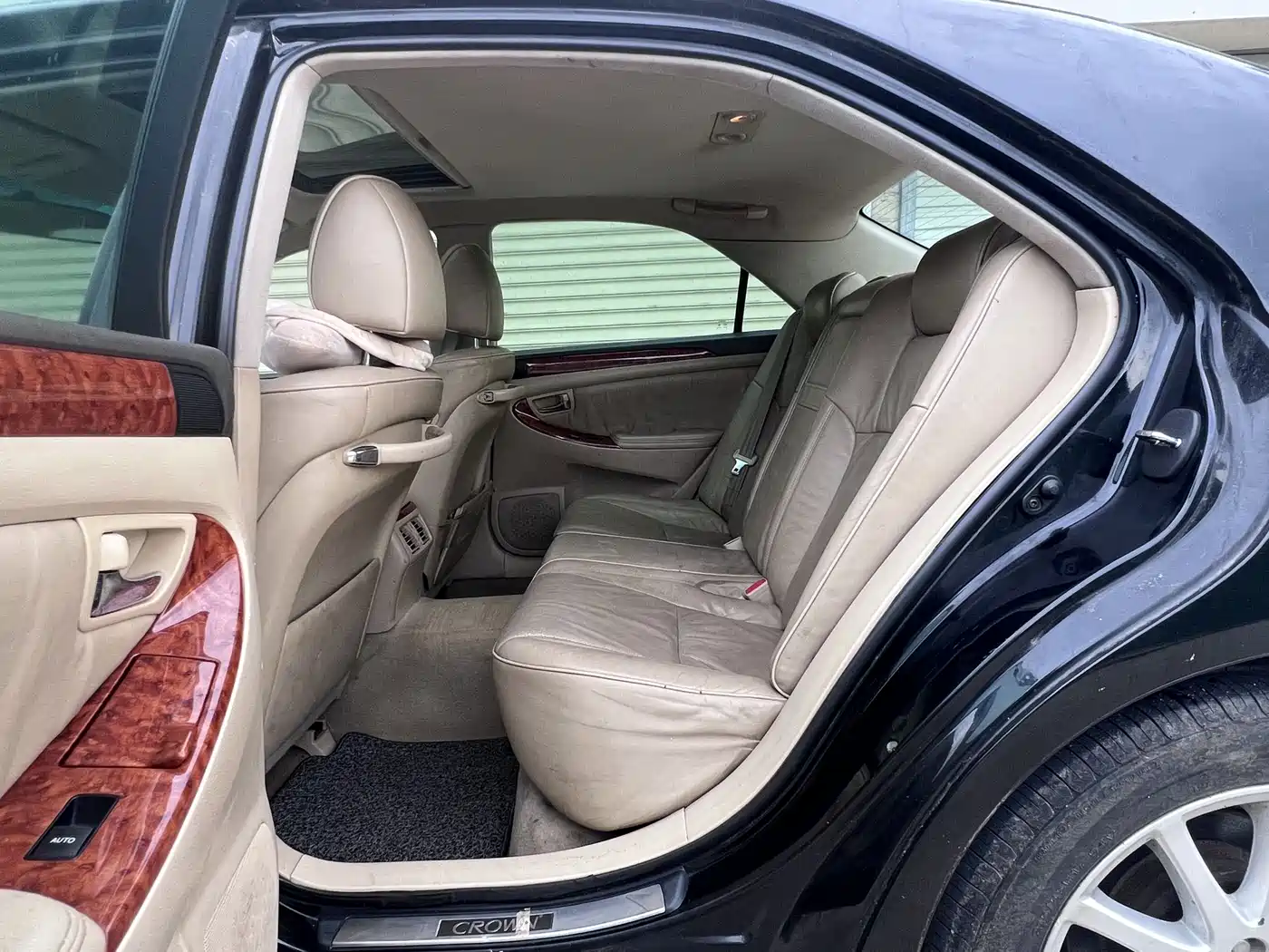 Toyota Crown 2006 2005 Model 3.0L Royal Saloon