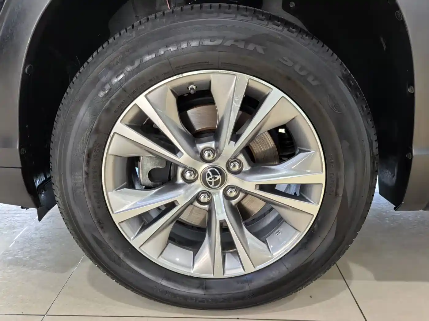 Toyota Highlander 2018 2.0T 4WD Elite 7-seater (China V) фото 7