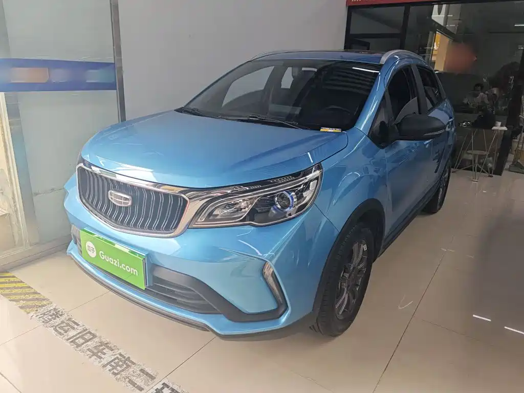 Фото 1 - Geely Vision X3