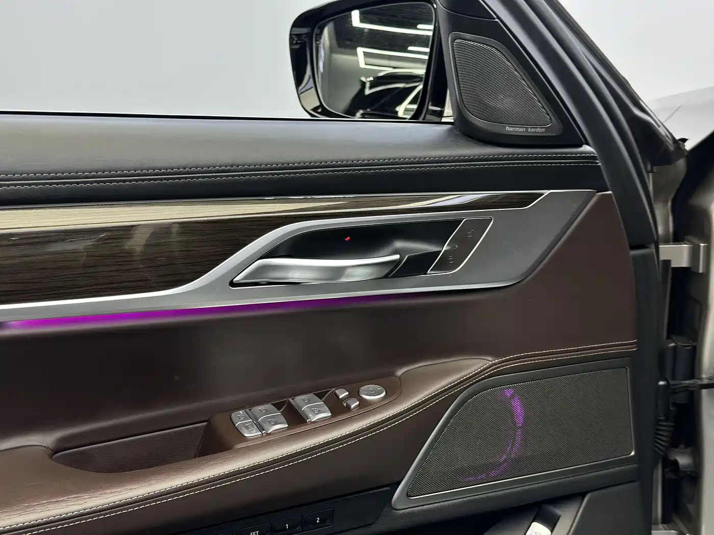 BMW 7 Series 2019 730Li Luxury Package фото 28