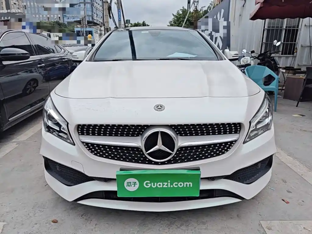 Mercedes-Benz CLA (Import) 2019 2019 CLA 200 Fashion