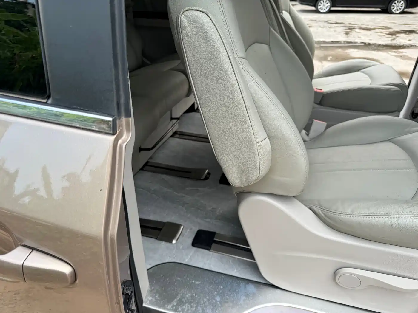 SAIC Maxus Maxus G10 2014 2014 Model Year 2.0T Manual Elite