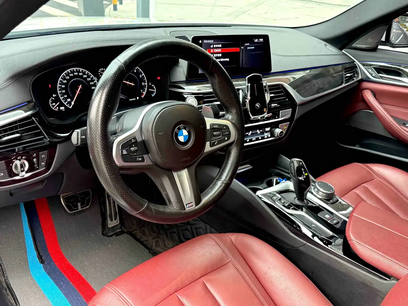BMW 5 Series 2019 530Li xDrive M Sport Package фото 5