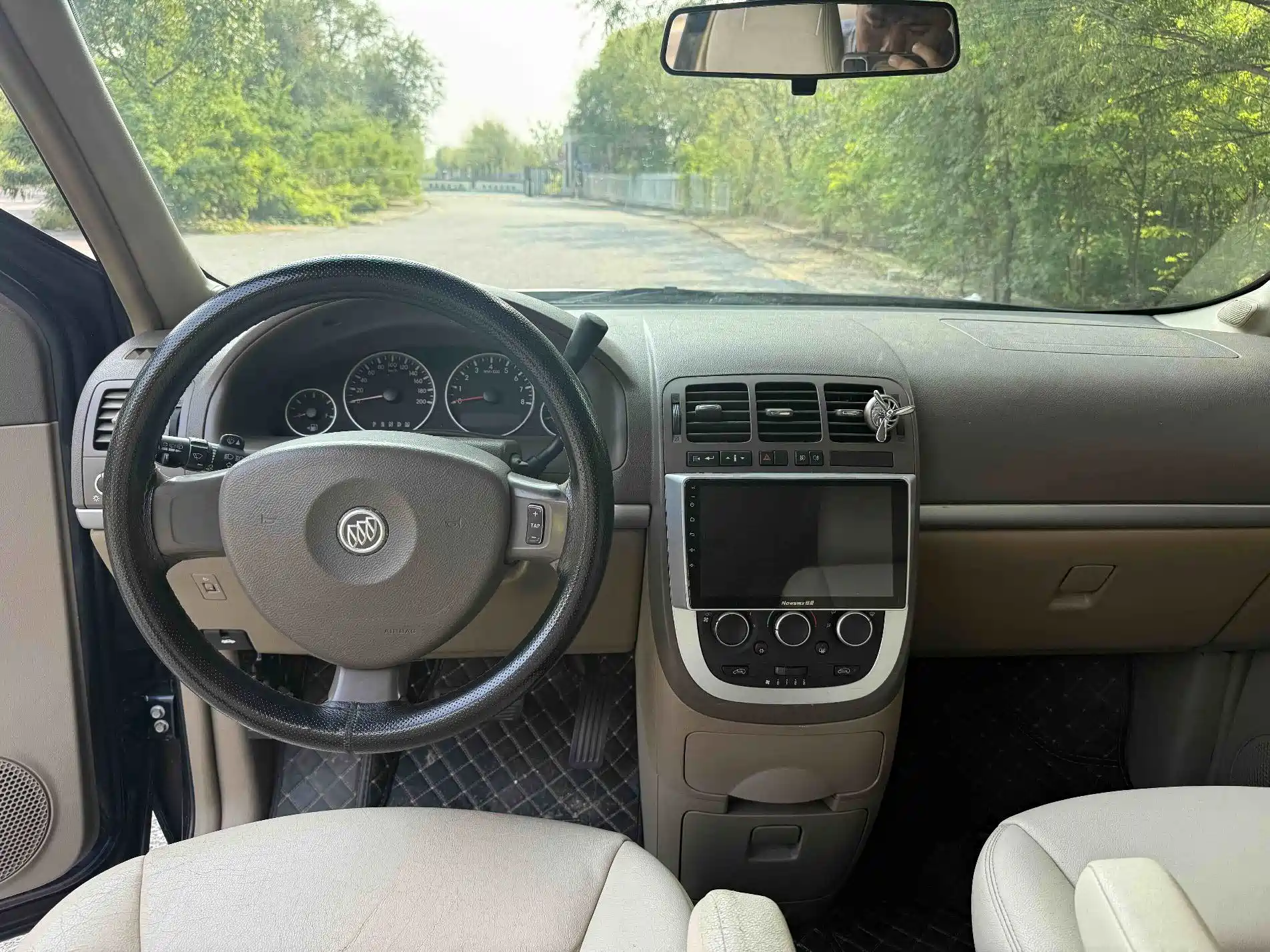 Фото 5 - Buick GL8