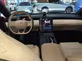 Фото 10 - NIO ET5T