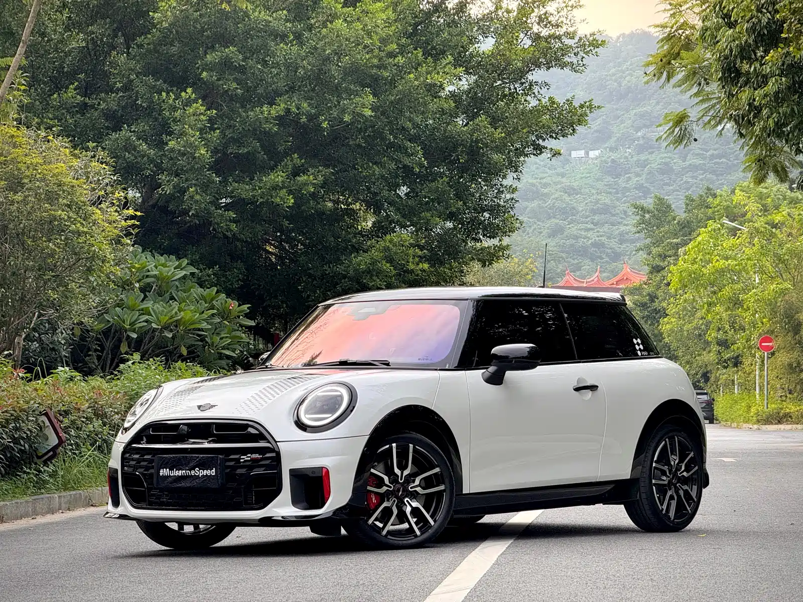 Фото 1 - MINI JCW