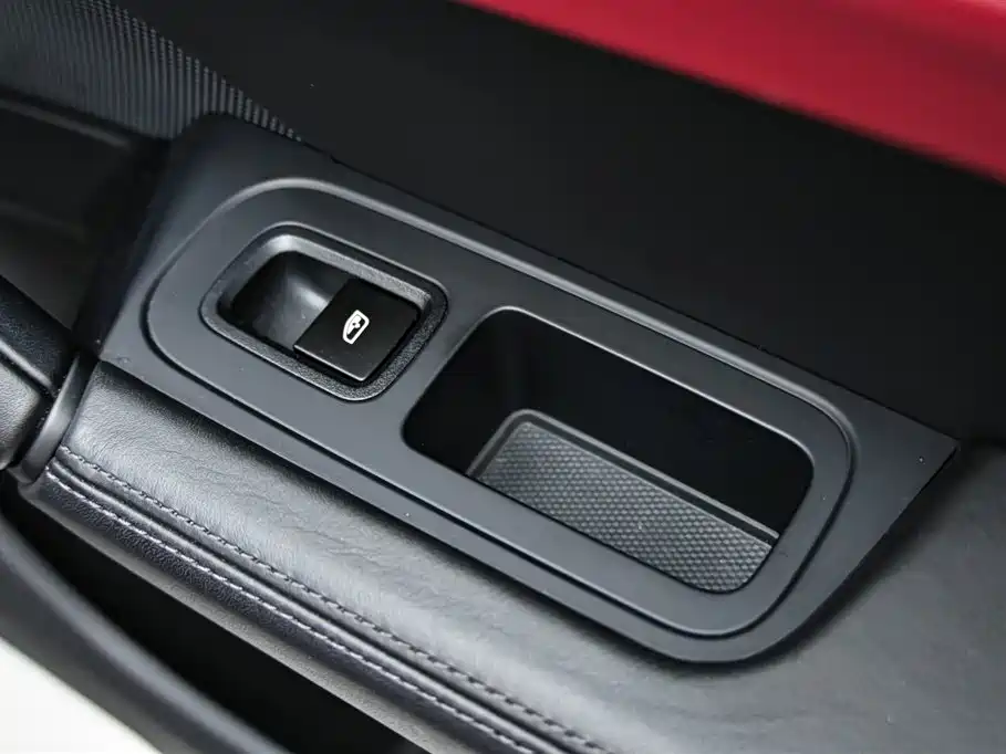 Porsche Cayenne New Energy 2024 Cayenne E-Hybrid 2.0T фото 33