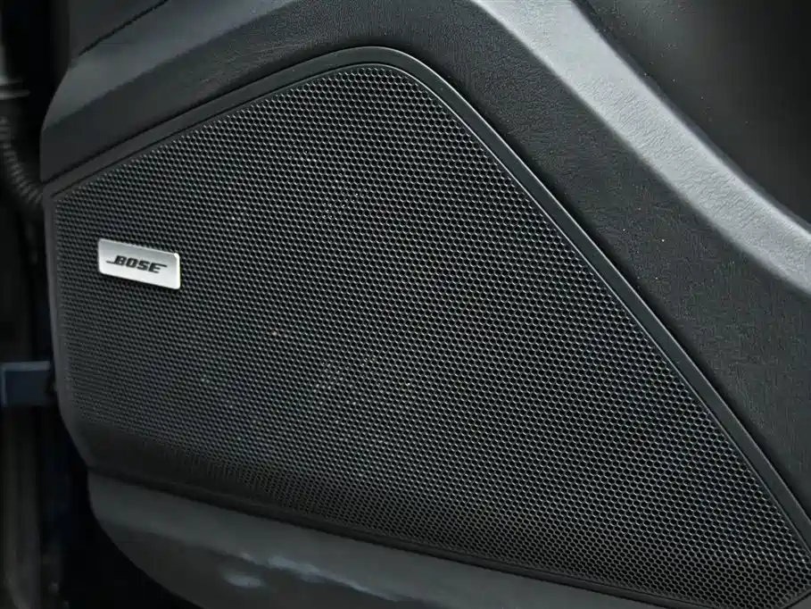 Porsche Cayenne New Energy 2024 Cayenne E-Hybrid 2.0T фото 31