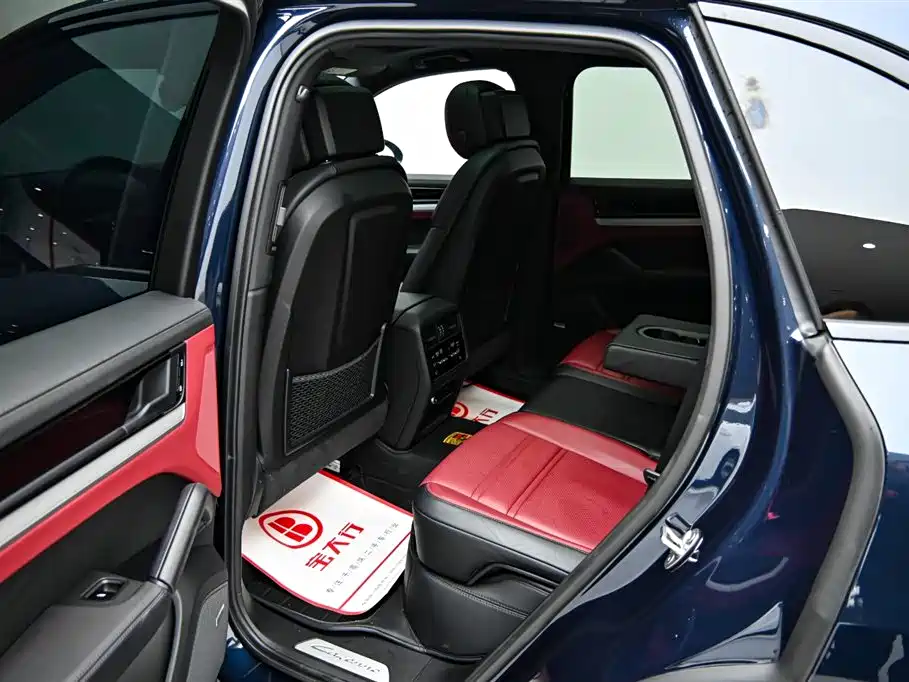 PORSCHE CAYENNE NEW ENERGY