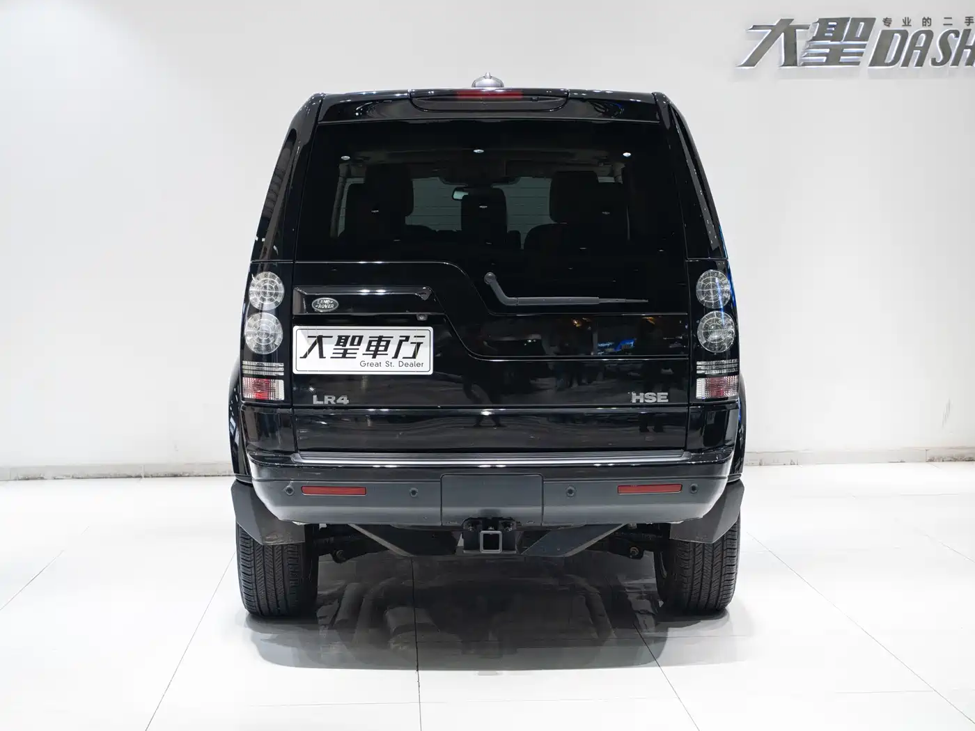 Land Rover Discovery 2015 3.0 SC V6 SE фото 26