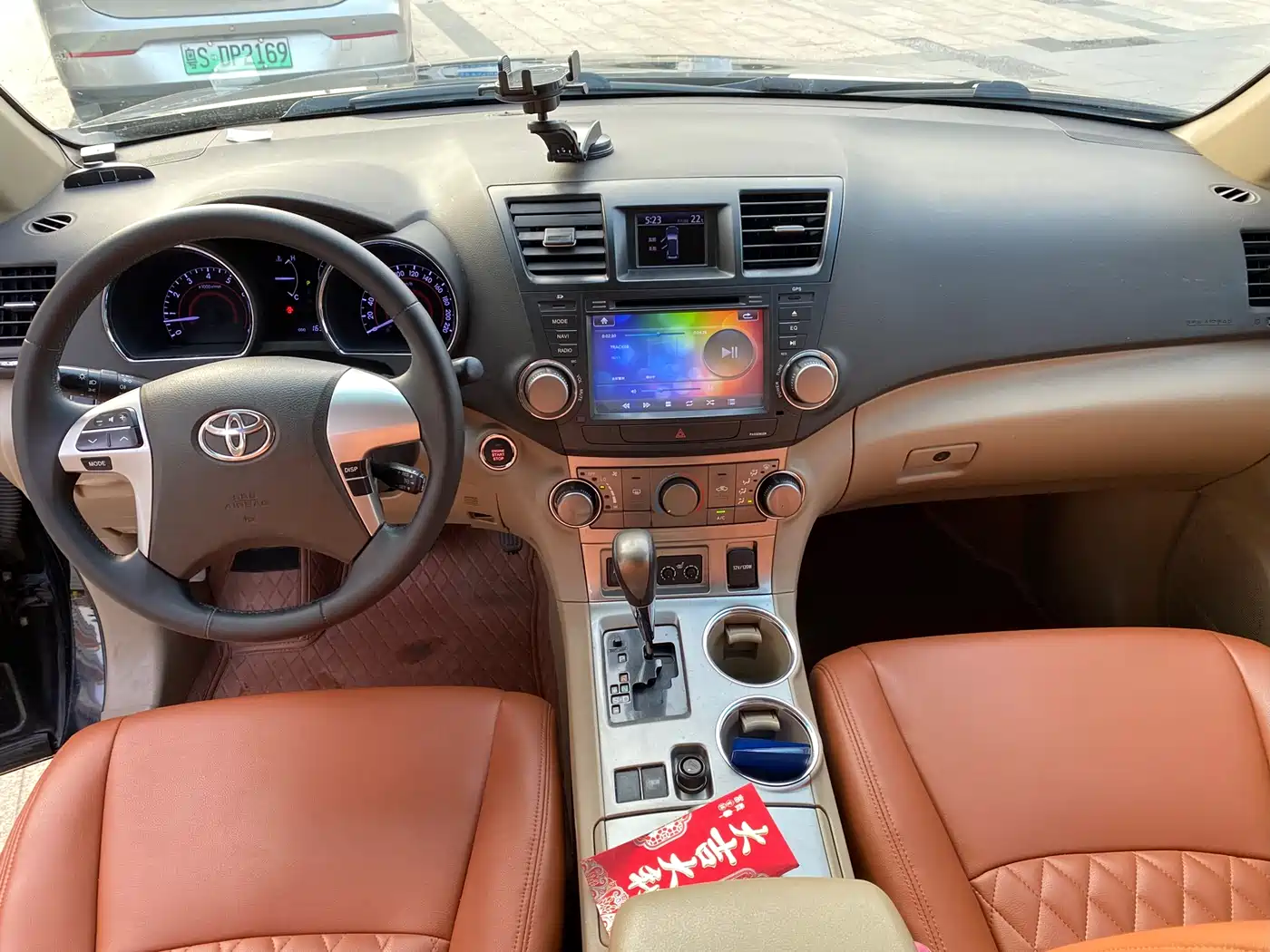 Toyota Highlander 2012 2.7L 2WD 5-seater Sport Edition фото 9