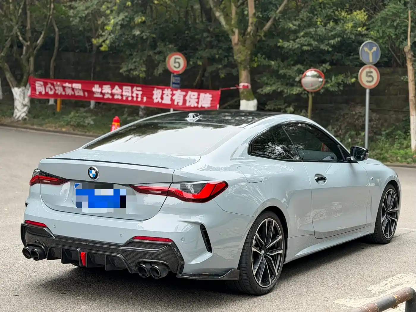 BMW 4 Series 2023 430i M Sport Shadowline Package фото 4