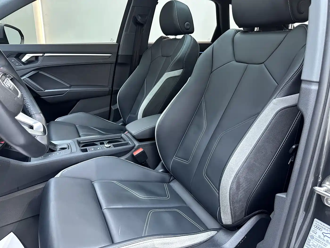 Audi Q3 2024 35 TFSI Fashion Sport фото 14