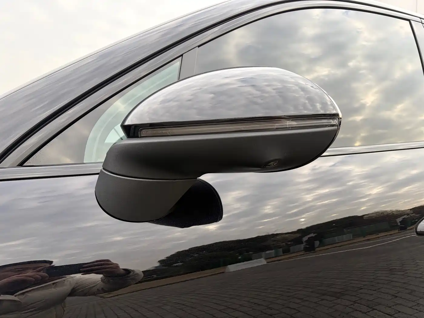 PORSCHE CAYENNE NEW ENERGY