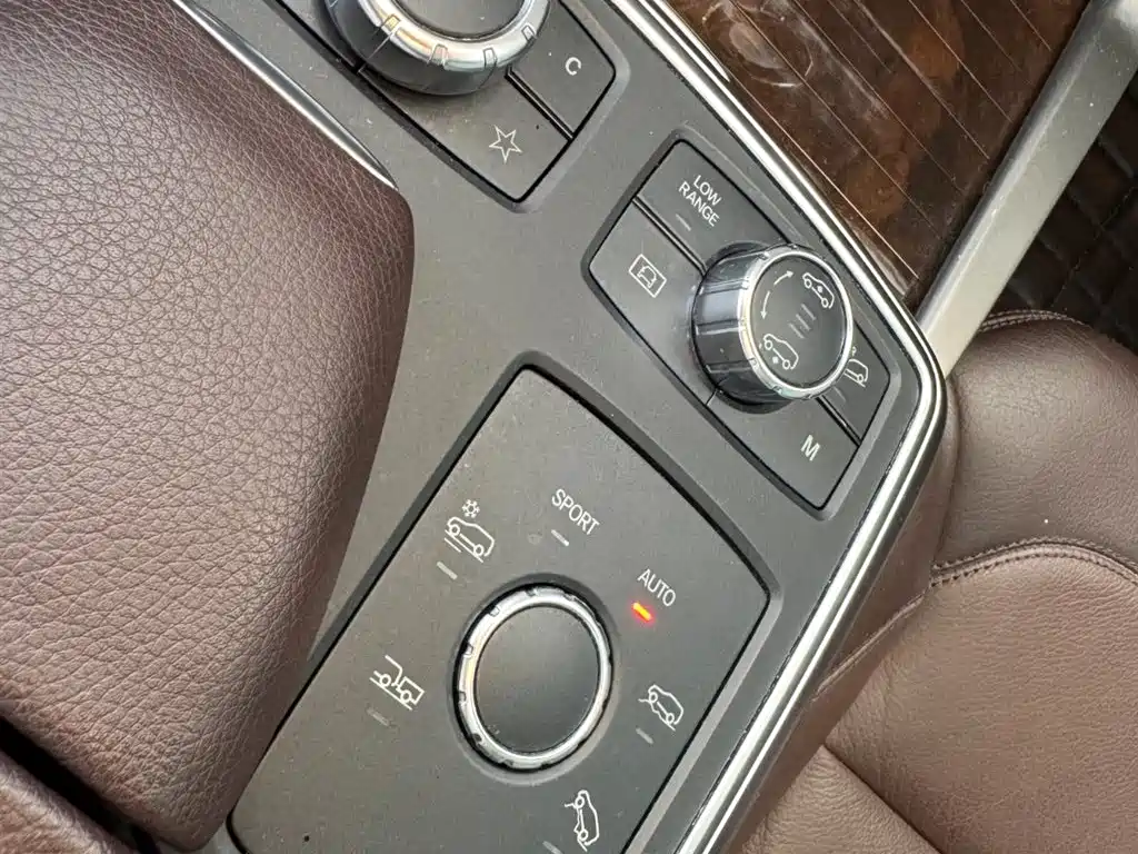 Mercedes-Benz M-Class 2015 ML 400 4MATIC Luxury фото 14