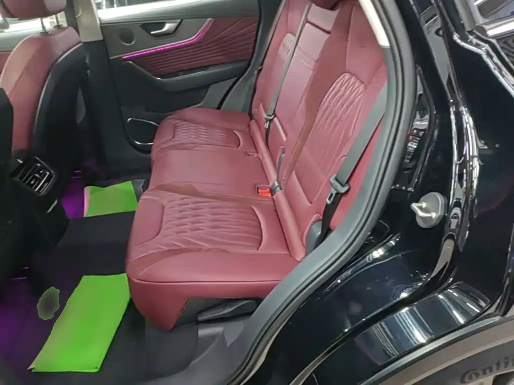 Hongqi HS5 2025 2023 2.0T Flag Enjoy Pro Edition