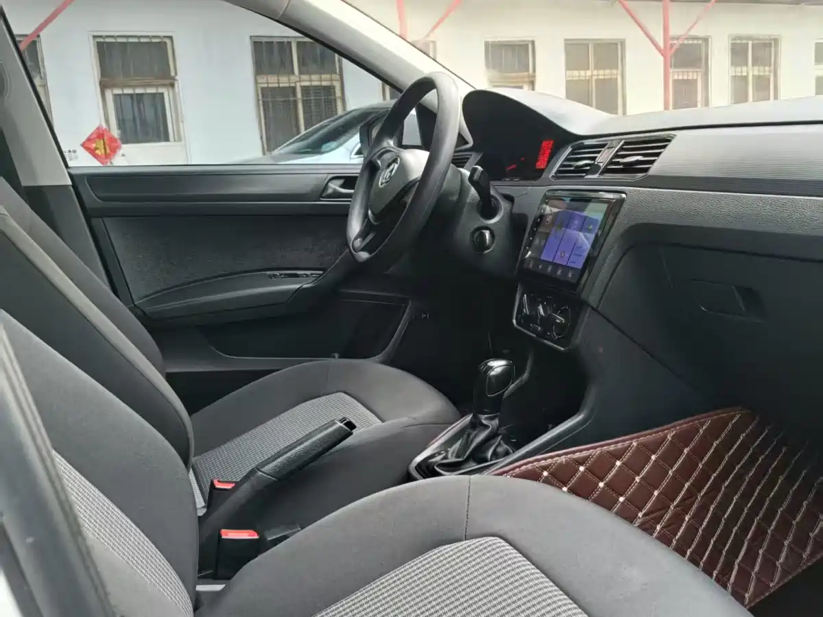 Volkswagen Santana 2019 1.5L Auto Trend Edition China V фото 9