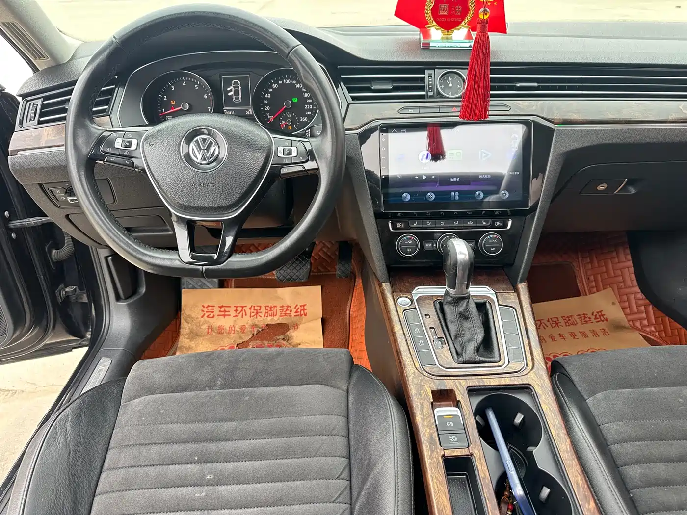Volkswagen Magotan 2017 330TSI DSG Luxury фото 7