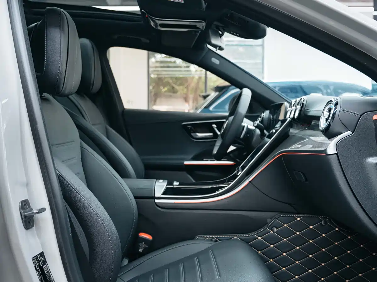 Mercedes-Benz C-Class 2025 C 260 L Sport Edition фото 11