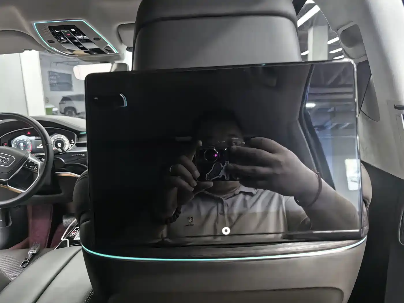 Audi A8 2024 2024 Model A8L 55 TFSI quattro Flagship