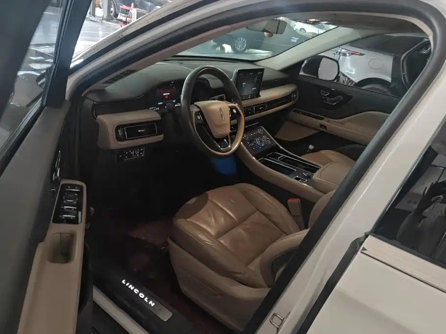 Lincoln Aviator (Import) 2020 2020 3.0T V6 AWD Premium Edition