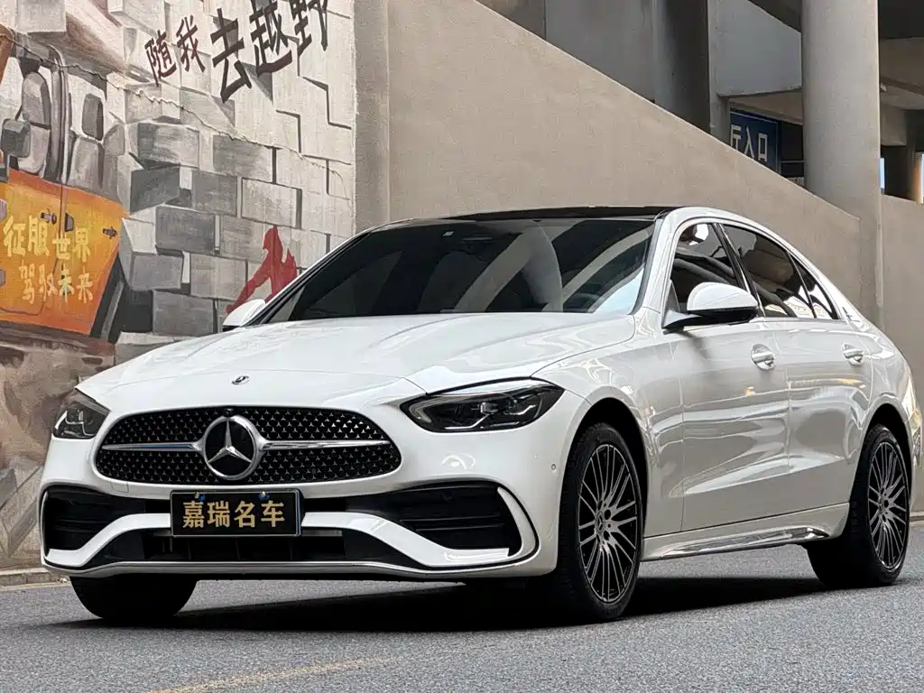 Фото 1 - Mercedes-Benz C-Class